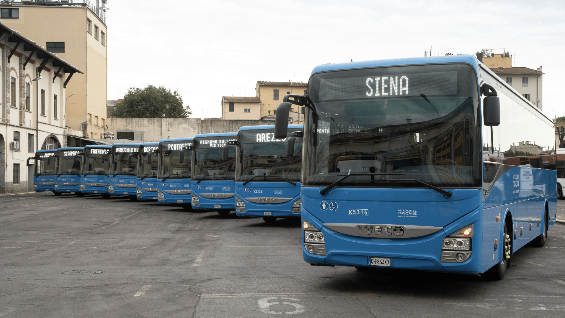 Autolinee Toscane In Servizio Nuovi Iveco Crossway