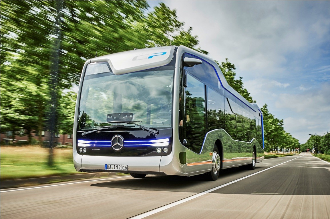 1468917156_mercedes-benz-future-bus